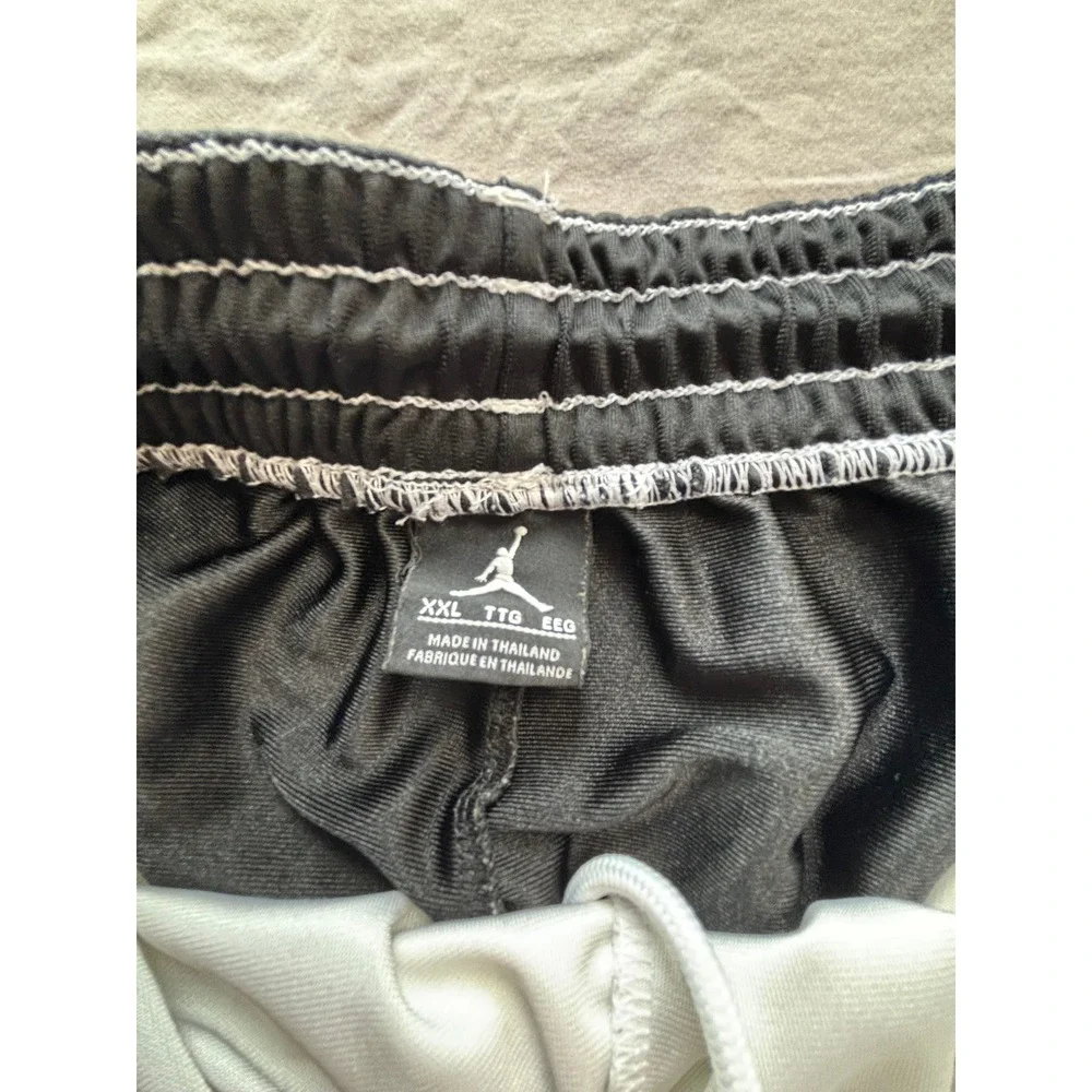 Jordan Mens Basketball Shorts XXL White Black Blue Jumpman Dazzle Mesh Athletic
